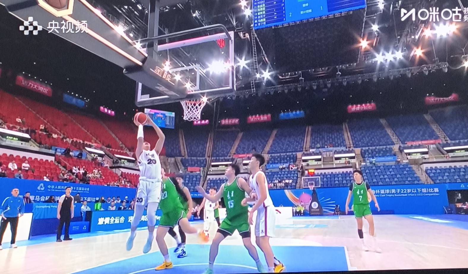 米乐-关于山东男篮集结日内部沟通集结日山东男篮调整名单以备NBA常规赛，现场解说直呼：广州队绝杀压哨备战CBA常规赛的信息