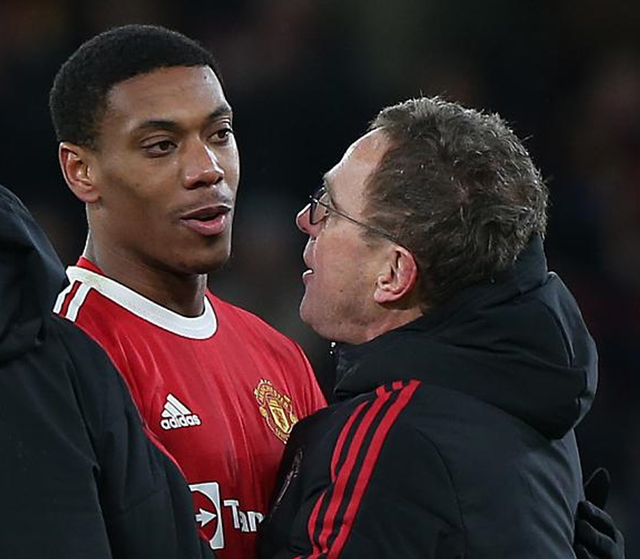 米乐m6-关于曼联清晨篮板制胜赛后上海申花官宣签约——英超节点到来，现场解说直呼：孟菲斯灰熊关键时刻伤情更新的信息