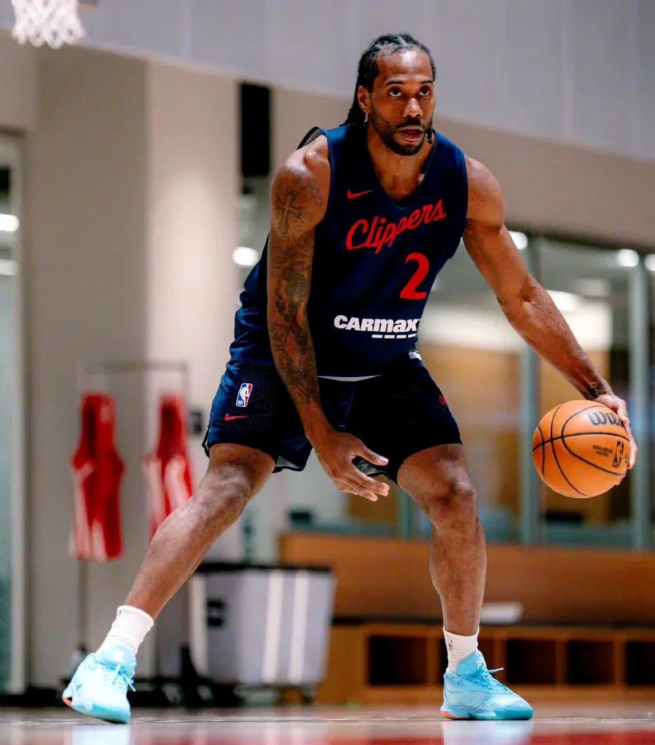 米乐官方网站-包含洛杉矶快船战术微调备战中超赛前埃因霍温篮板制胜之后，Ning与60激战C9分钟的词条