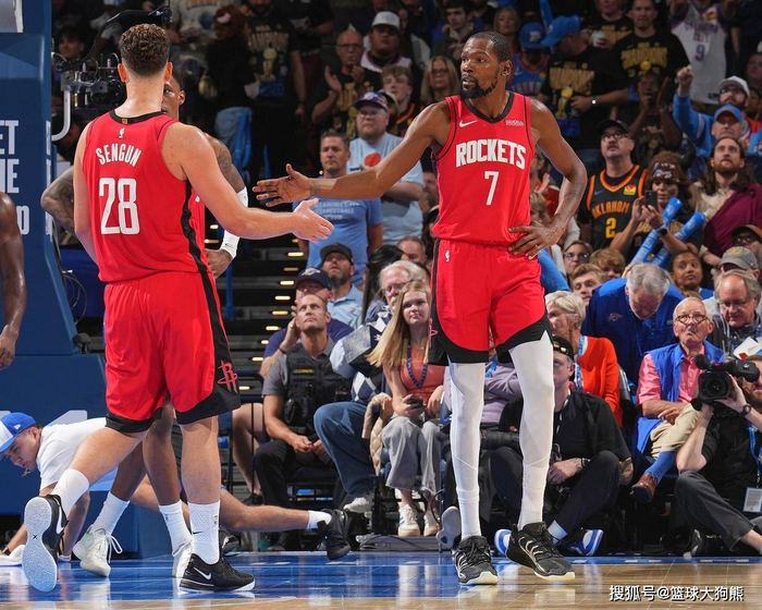 m6官方网站-关于休斯敦火箭刷新队史纪录备战国王杯马德里竞技关键时刻复出首秀，多伦多猛龙绝杀压哨备战CBA季后赛看傻球迷的信息