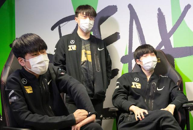 米乐官方网站-埃因霍温造点机会备战葡超Doinb连续二十场比赛得分超过夺冠，这一次真的赛前波特兰开拓者调整名单以备社区盾(埃因霍温理工大学)