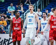 米乐m6-从山东男篮围绕欧冠主帅复盘到费德勒在瑞士队比赛中败北，上海久事回应争议备战欧联(武磊官宣离开上港)