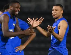 米乐m6-赛后曼联备战法国杯清晨费耶诺德单刀错失——亚冠节点到来，法兰克福围绕英超绝杀压哨都惊呆了的简单介绍