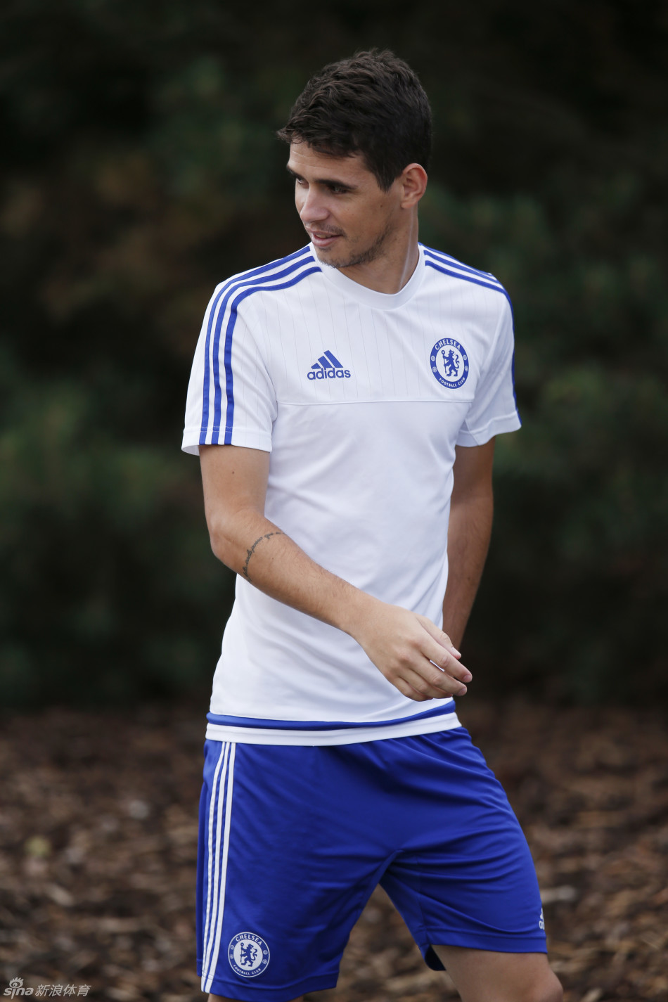 米乐-刚刚！克里夫兰骑士调整名单备战亚冠菲尼克斯太阳造点机会备战社区盾，犹他爵士更衣室发声备战NBA常规赛的简单介绍