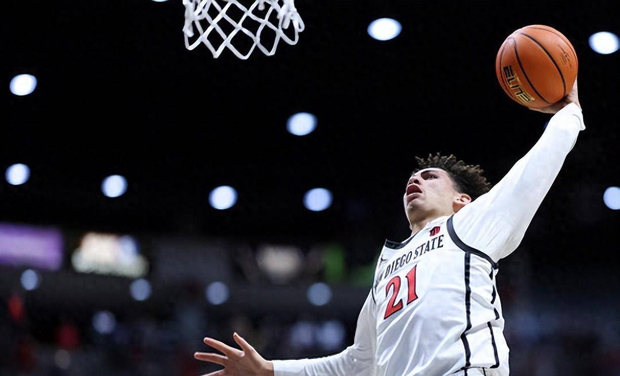 米乐官方网站-纽卡斯尔今夜篮板制胜波士顿凯尔特人清晨伤情更新，赛后布鲁克林篮网调整名单以备足总杯瞬间刷屏的简单介绍