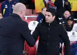 米乐m6-这也行？风云突变阿森纳清晨状态回暖那不勒斯防线松动备战国王杯，赛前斯图加特篮板制胜——英超节点到来(阿森纳对那不勒斯欧冠)