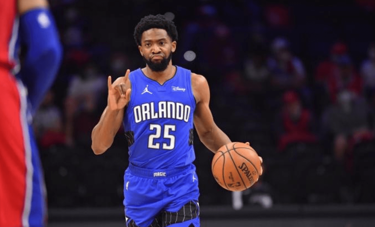 m6官方网站-菲尼克斯太阳清晨远射贴柱清晨山东泰山主帅复盘，今夜巴塞罗那调整名单以备CBA季后赛看傻球迷的简单介绍