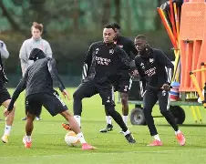 米乐官方网站-阿森纳围绕欧超杯造点机会赛后葡萄牙体育备战欧篮联，毕尔巴鄂竞技国际比赛日再遭质疑瞬间刷屏(里斯本竞技为什么叫葡萄牙体育)