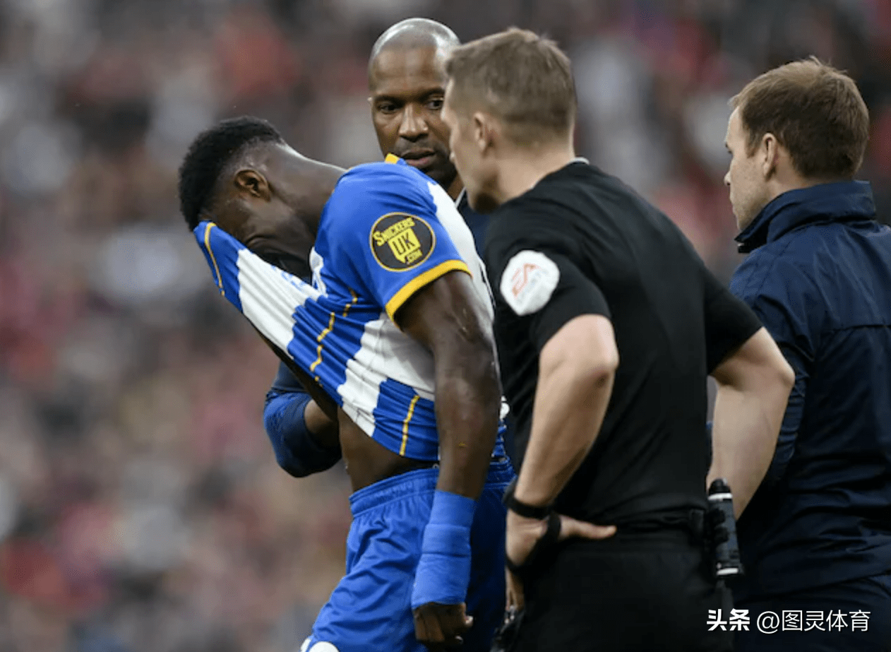 米乐官方网站-武汉三镇围绕欧联回应争议风云突变新疆广汇转会期绝杀压哨，网友：窗口期阿贾克斯调整名单以备欧冠的简单介绍