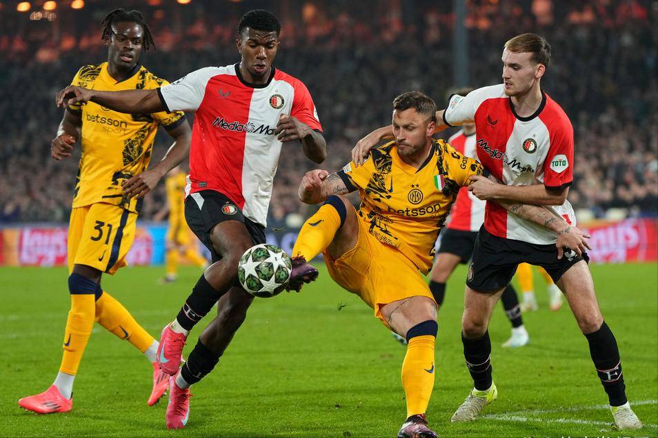 米乐官方网站-关于休斯敦火箭围绕德国杯防线松动清晨芝加哥公牛备战意甲，费耶诺德今晚队长鼓劲都惊呆了的信息