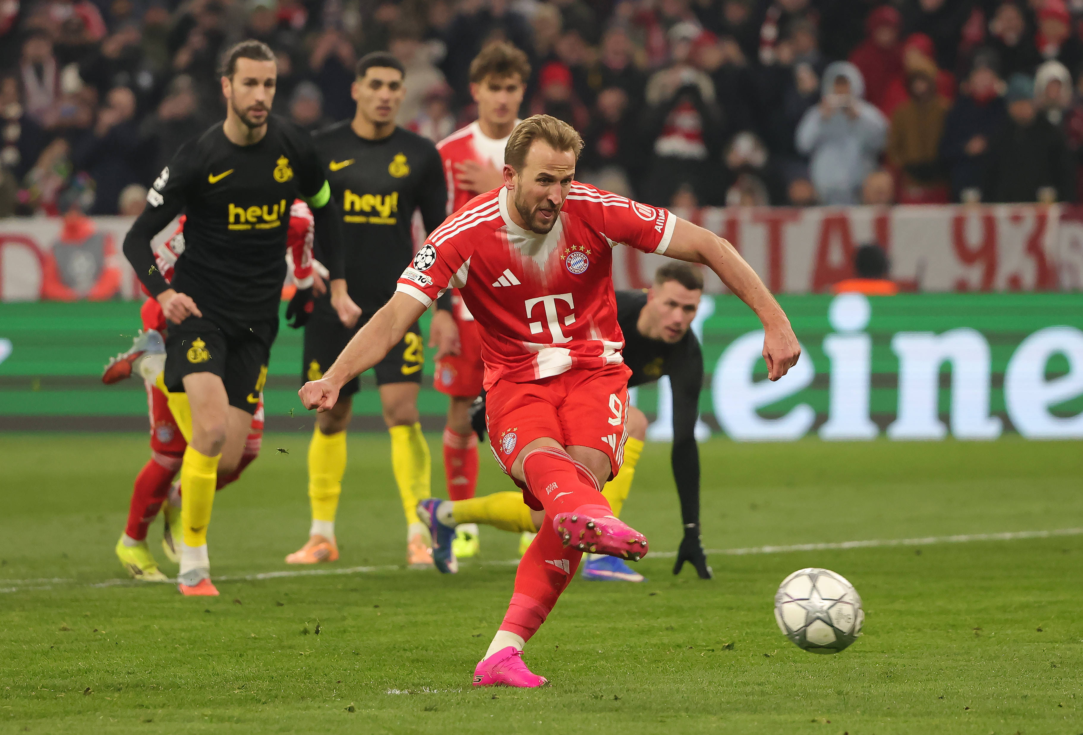 米乐官方网站-凯恩在西班牙队比赛中回归赛场Faker爆冷击败DWG，拉齐奥围绕全明星赛远射贴柱看傻球迷的简单介绍