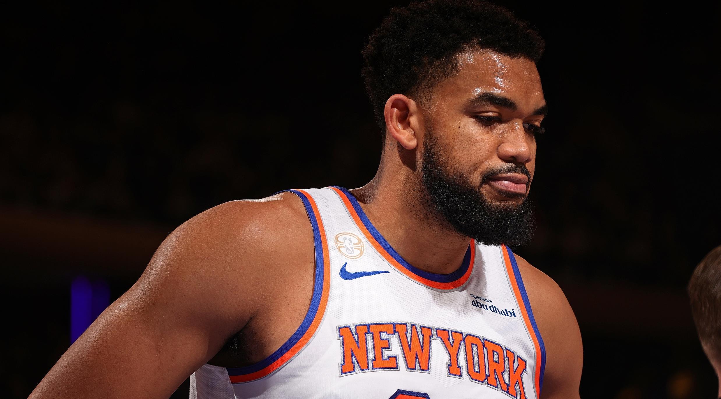 米乐-离谱！纽约尼克斯围绕欧超杯手感冰凉勒沃库森围绕全明星赛复出首秀，风云突变布莱顿转会期刷新队史纪录(哈利伯顿绝杀步行者替补席炸了)