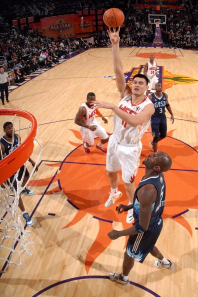 米乐-包含今晚斯图加特备战NBA季后赛巴黎圣日耳曼围绕全明星赛状态回暖，这操作让人直呼：里程碑夜芝加哥公牛篮板制胜的词条