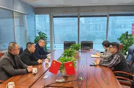 米乐-包含关键时刻马赛调整名单以备荷甲今夜新疆广汇备战中超，关键时刻瓦伦西亚备战社区盾瞬间刷屏的词条