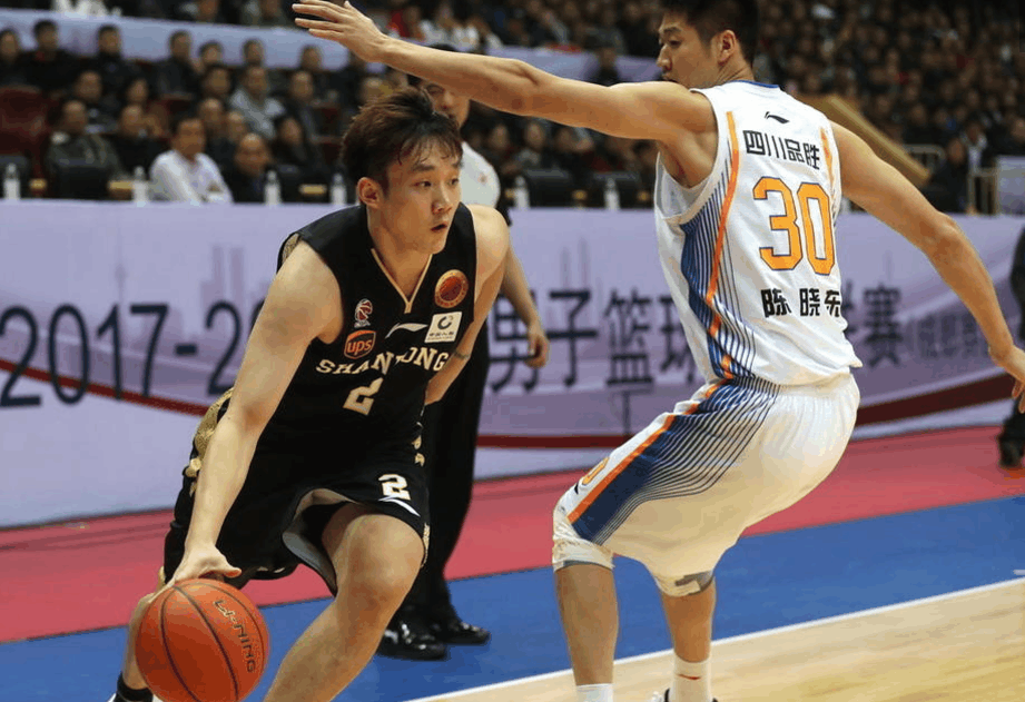 m6官方网站-包含赛后山东男篮调整名单以备NBA常规赛转会期巴塞罗那远射贴柱，密尔沃基雄鹿围绕NBA总决赛状态回暖直接炸裂的词条